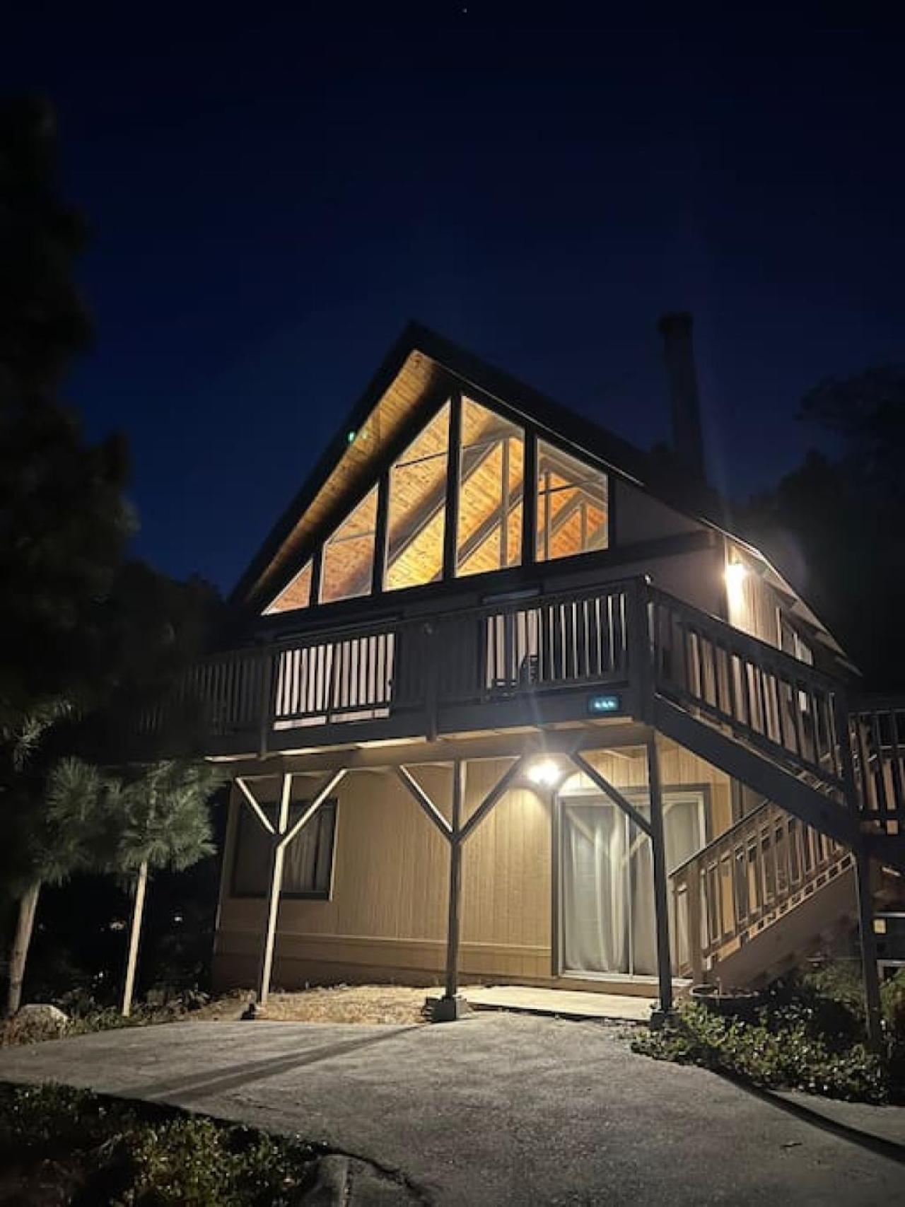 Ev Level 2, Pets Welcome At Sunset Ridge Lake Arrowhead Buitenkant foto